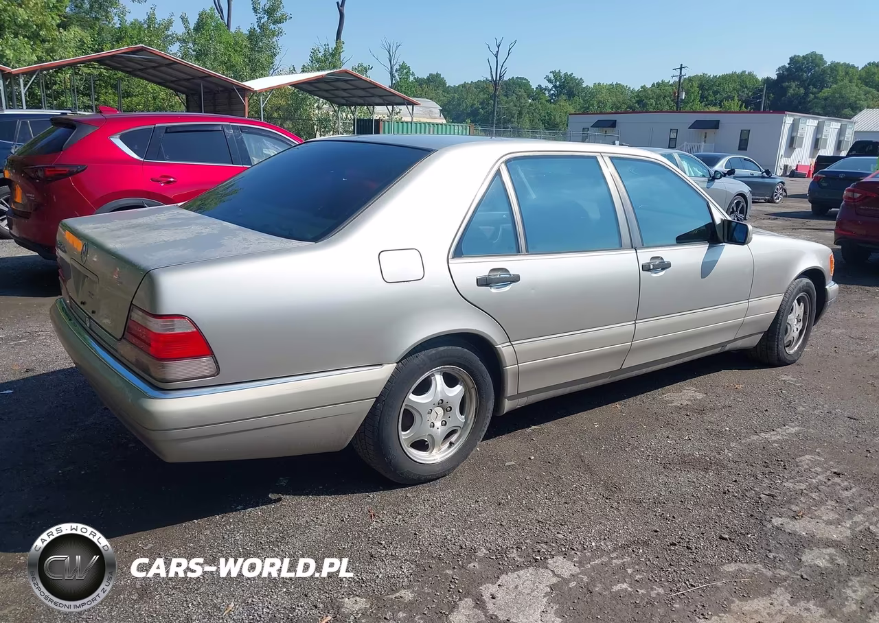 1999 Mercedes-Benz S 420 VIN:WDBGA43G5XA429634 - 4