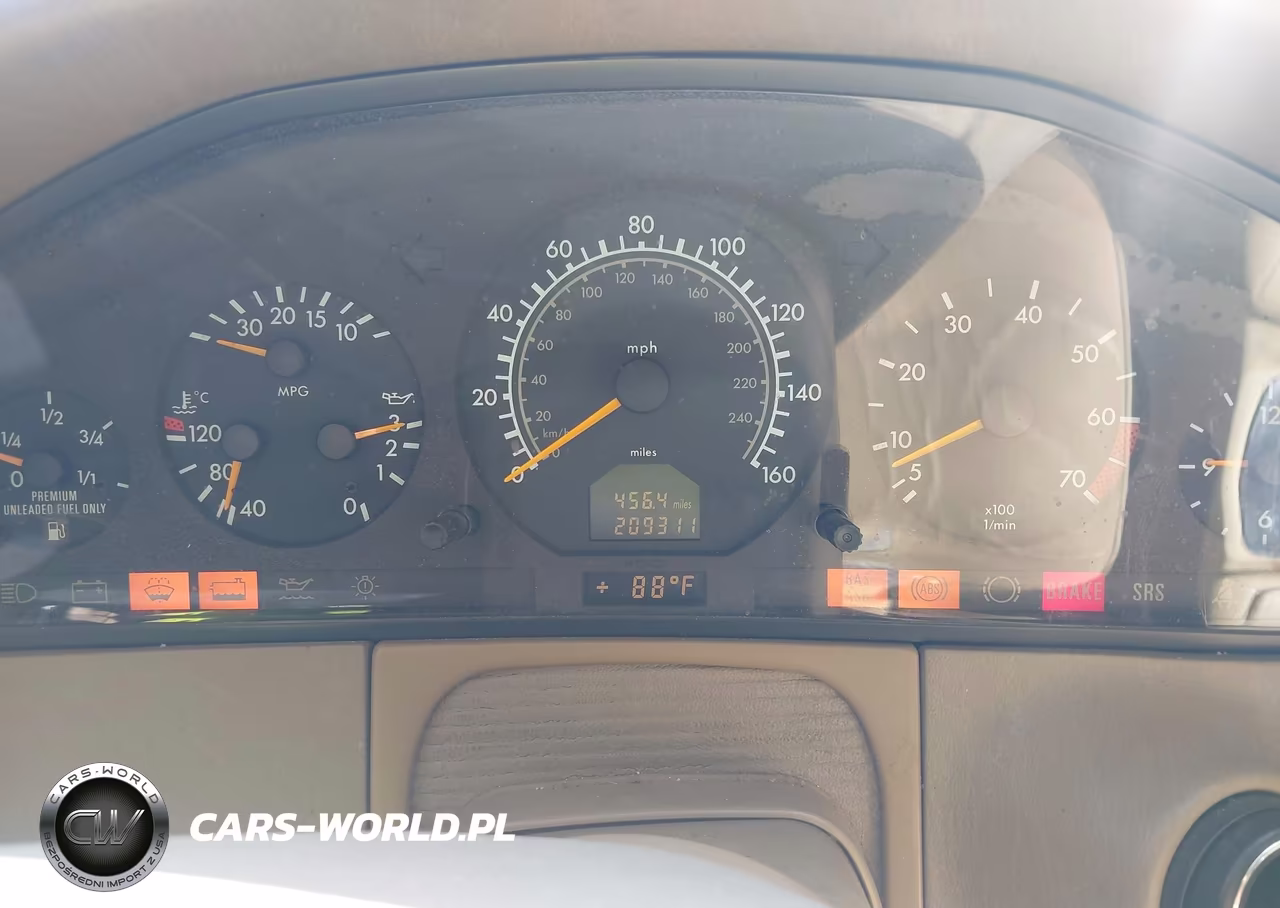 1999 Mercedes-Benz S 420 VIN:WDBGA43G5XA429634 - 7