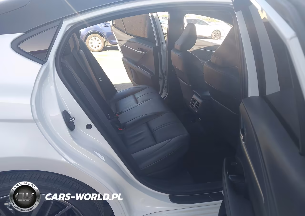 2026 Toyota Camry Xse VIN:4T1DAACK4TU304037 - 8