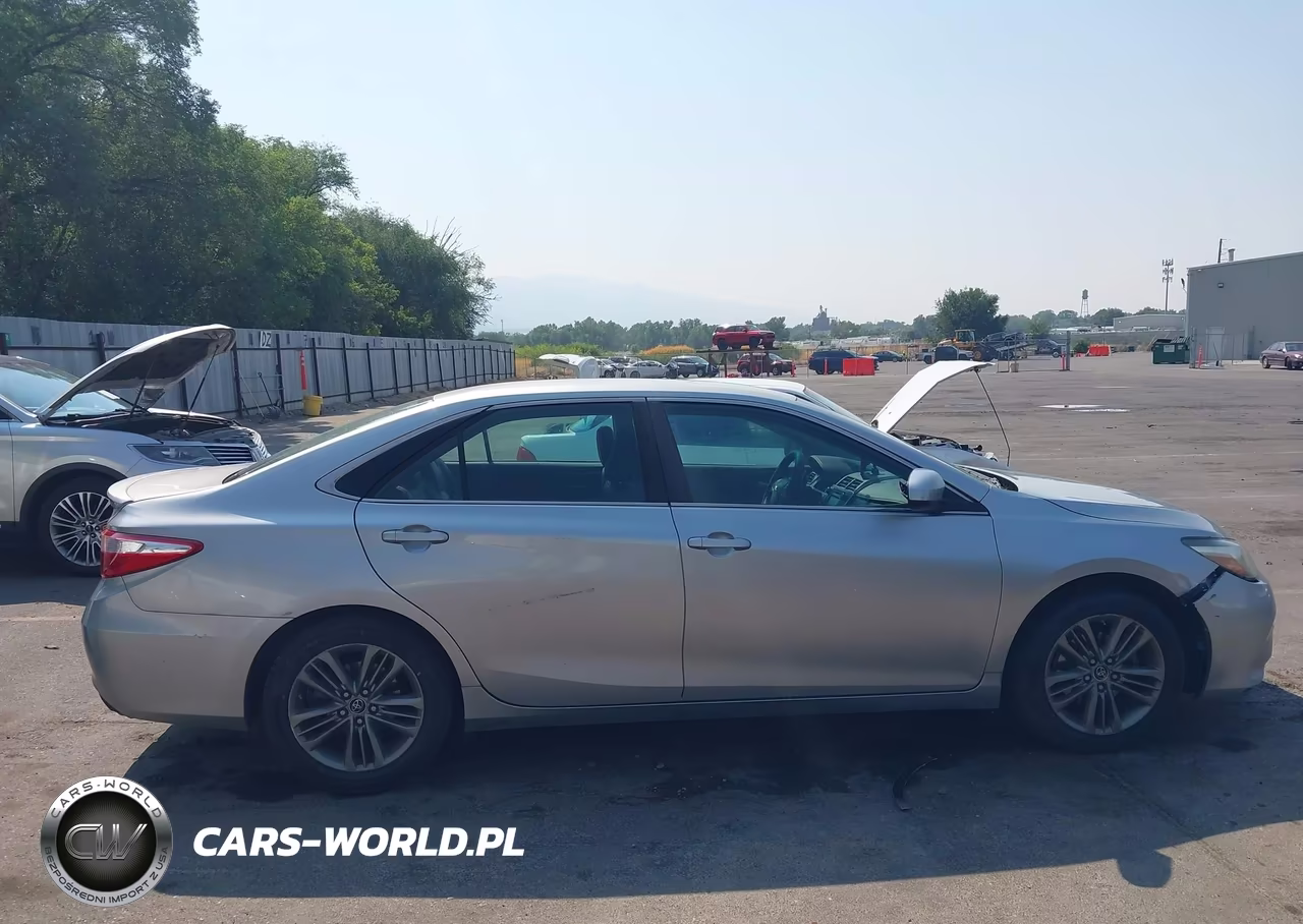 2016 Toyota Camry Se VIN:4T1BF1FK2GU514498 - 13