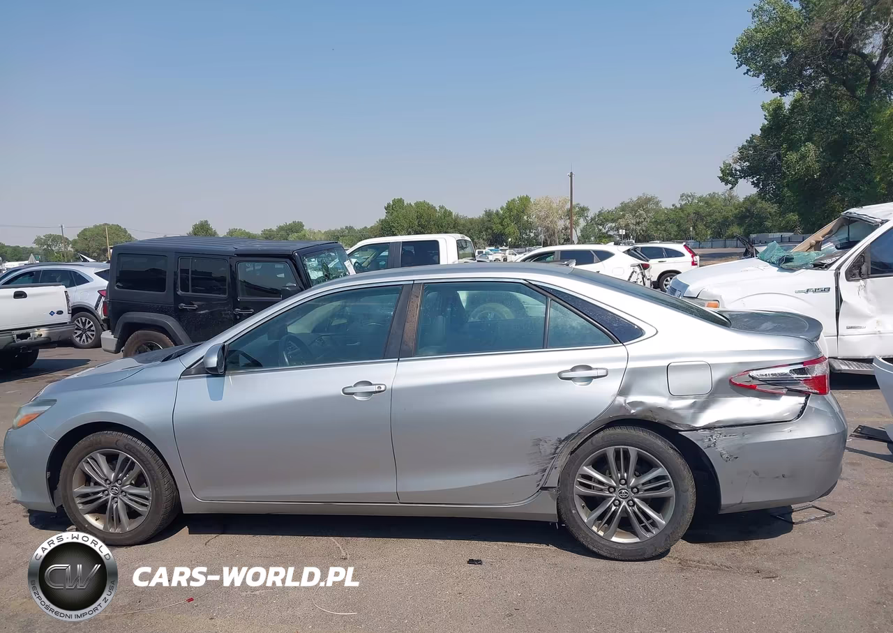 2016 Toyota Camry Se VIN:4T1BF1FK2GU514498 - 14
