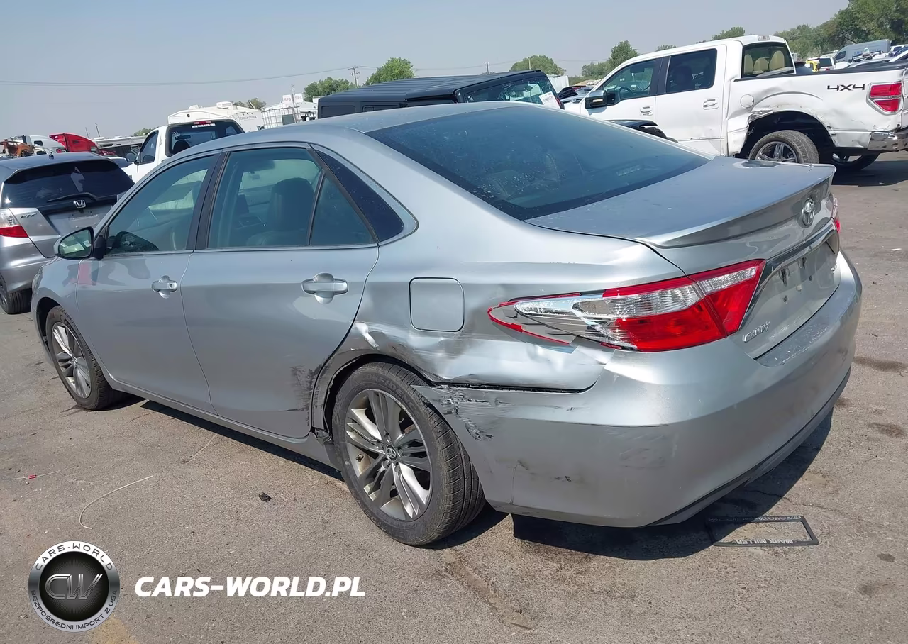 2016 Toyota Camry Se VIN:4T1BF1FK2GU514498 - 3