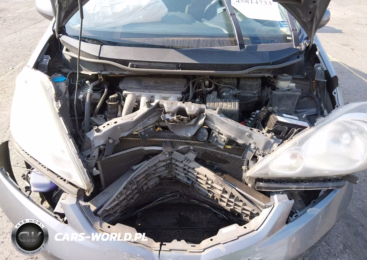 2011 Honda Fit Sport VIN:JHMGE8H53BS012504 - 10