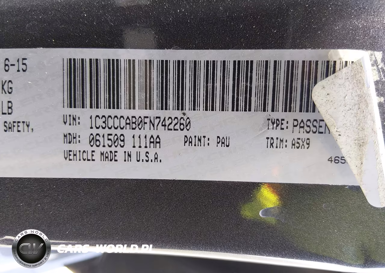2015 Chrysler 200 Limited VIN:1C3CCCAB0FN742260 - 9