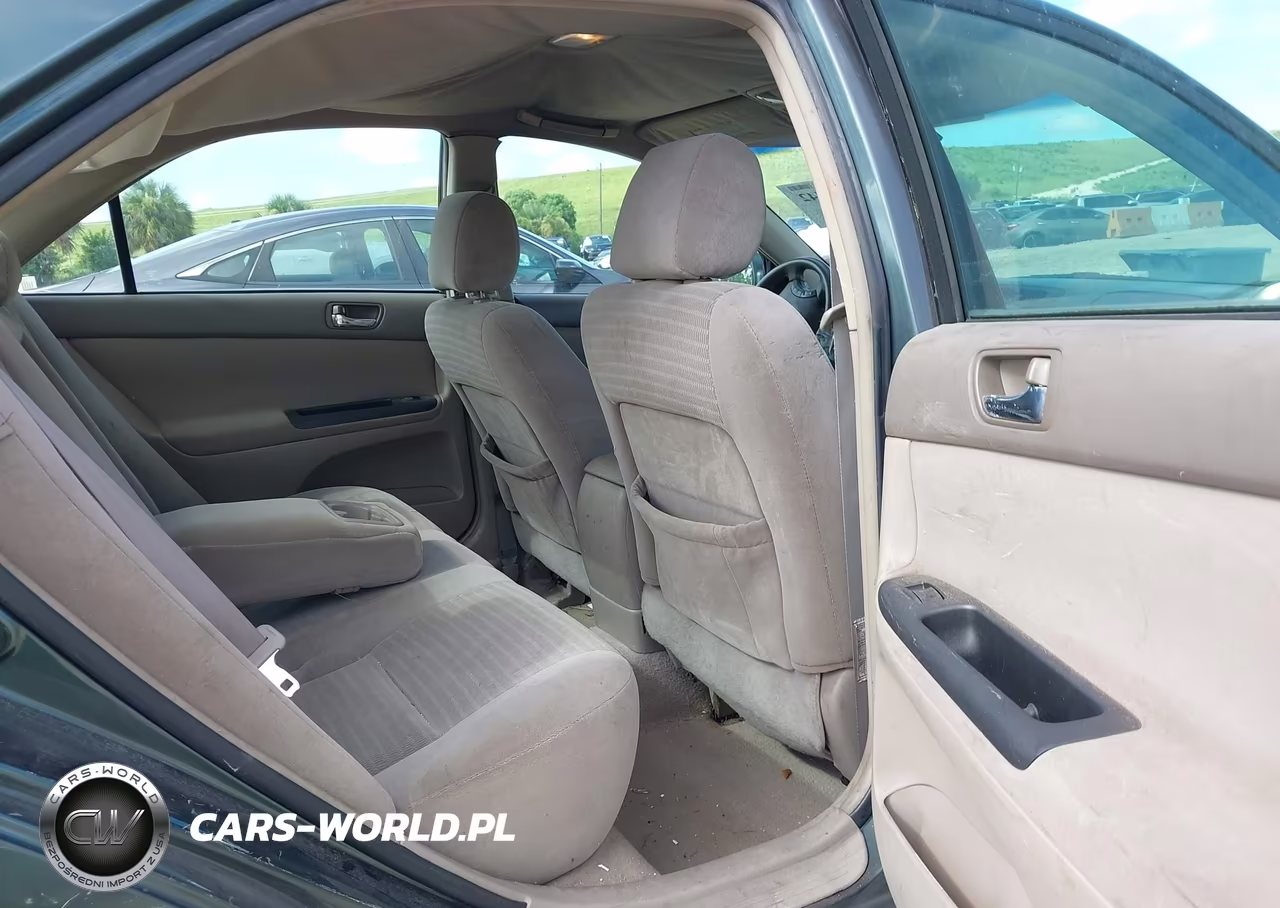 2005 Toyota Camry Le VIN:4T1BE32K65U089871 - 8
