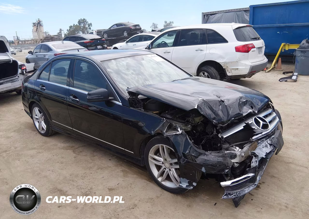 2013 Mercedes-Benz C 250 Sport
