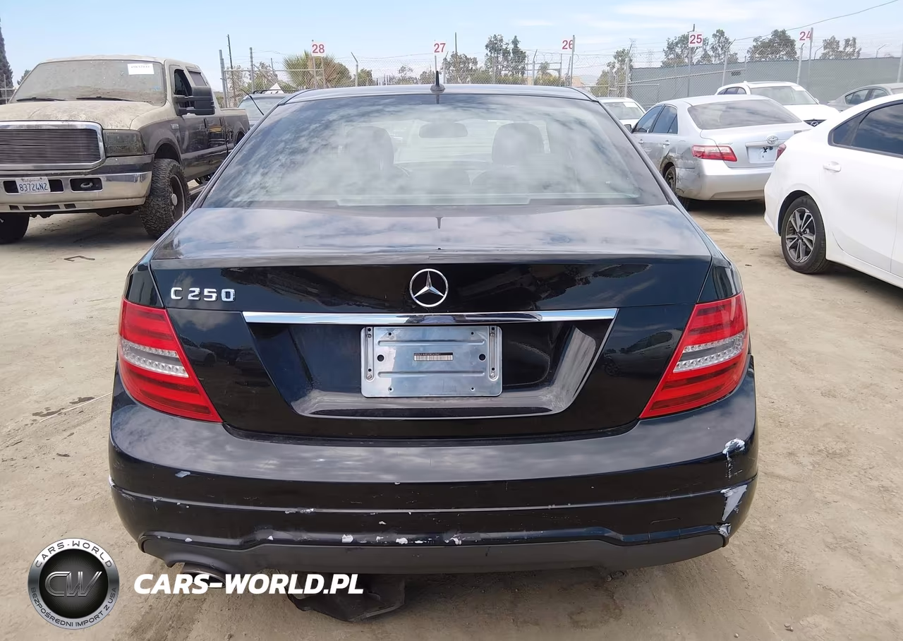 2013 Mercedes-Benz C 250 Sport VIN:WDDGF4HB5DR269841 - 15