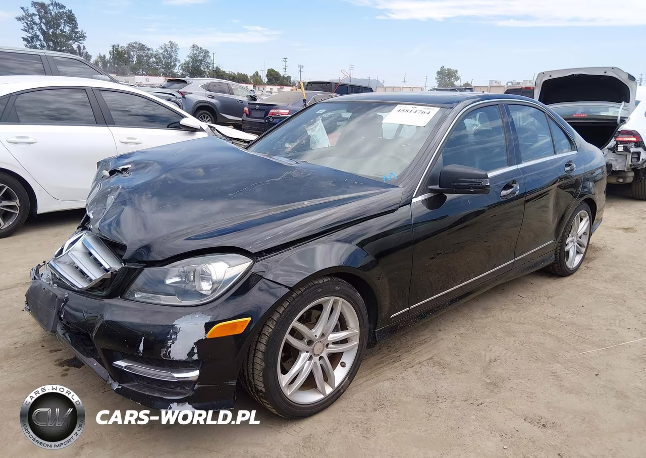 2013 Mercedes-Benz C 250 Sport VIN:WDDGF4HB5DR269841 - 2