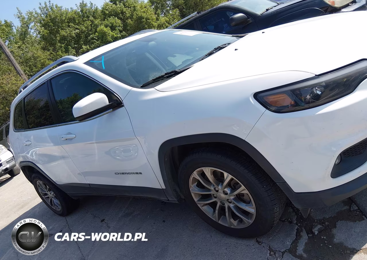 2019 Jeep Cherokee Latitude Plus Fwd VIN:1C4PJLLBXKD159629 - 13