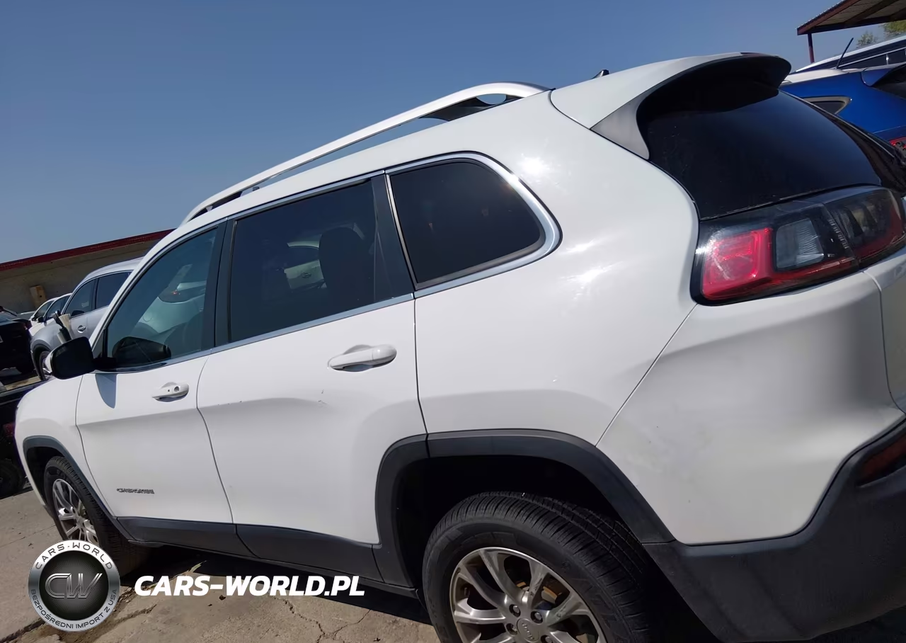 2019 Jeep Cherokee Latitude Plus Fwd VIN:1C4PJLLBXKD159629 - 14