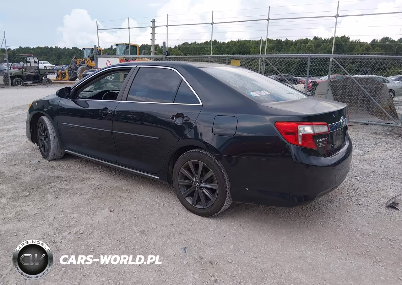 2013 Toyota Camry Xle VIN:4T4BF1FK7DR287939 - 3