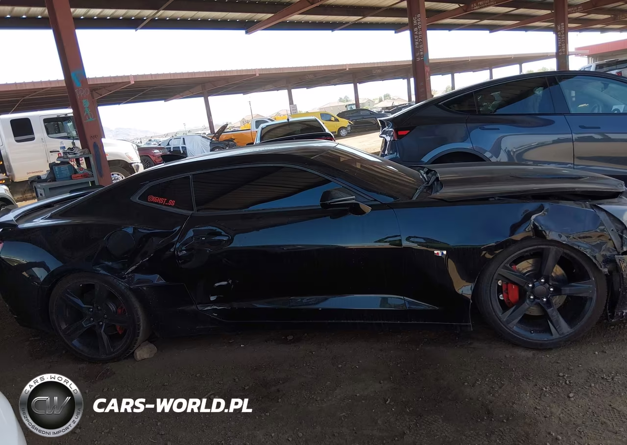2016 Chevrolet Camaro 2Ss VIN:1G1FG1R72G0168270 - 14