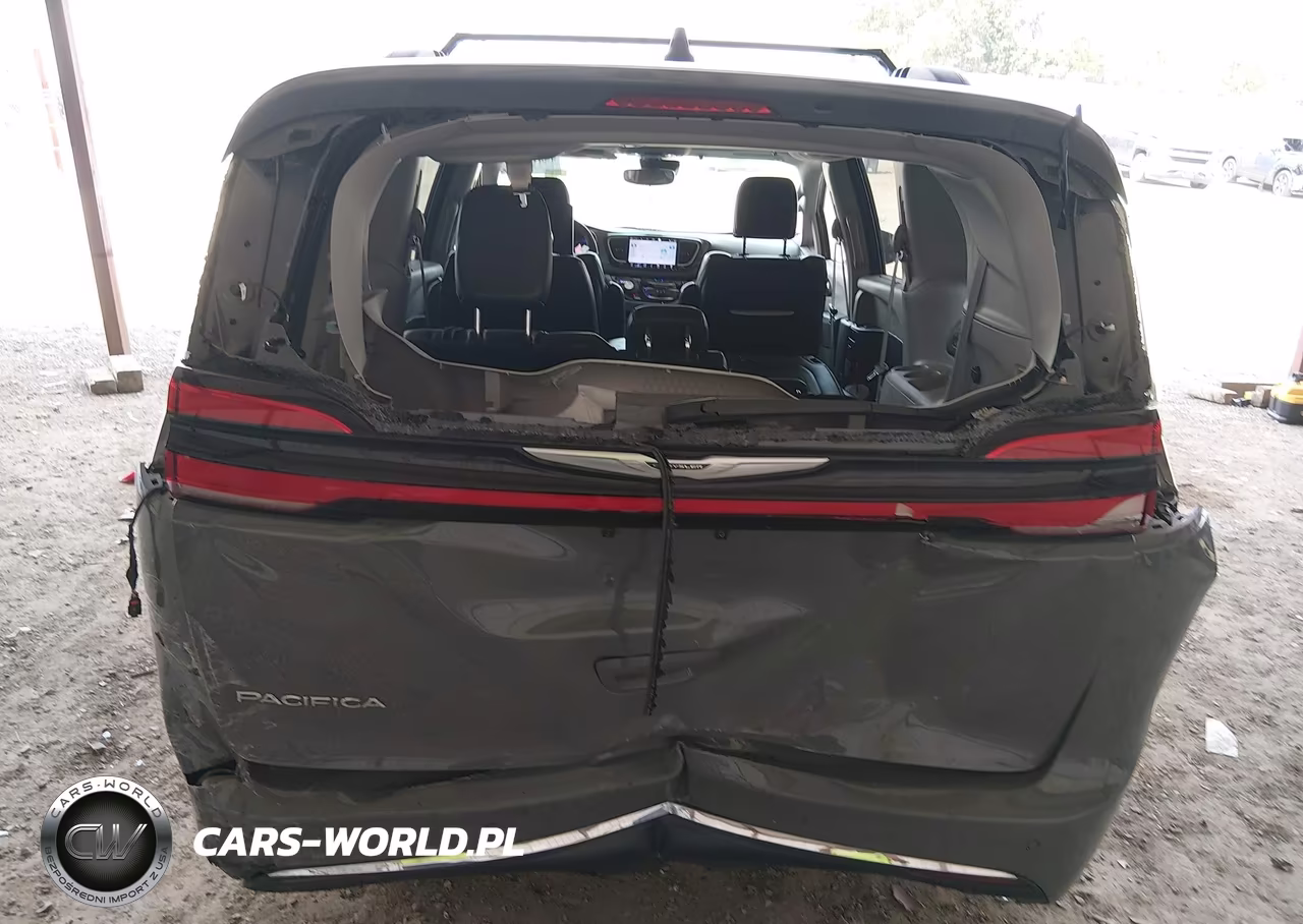2022 Chrysler Pacifica Touring L VIN:2C4RC1BG7NR123953 - 17