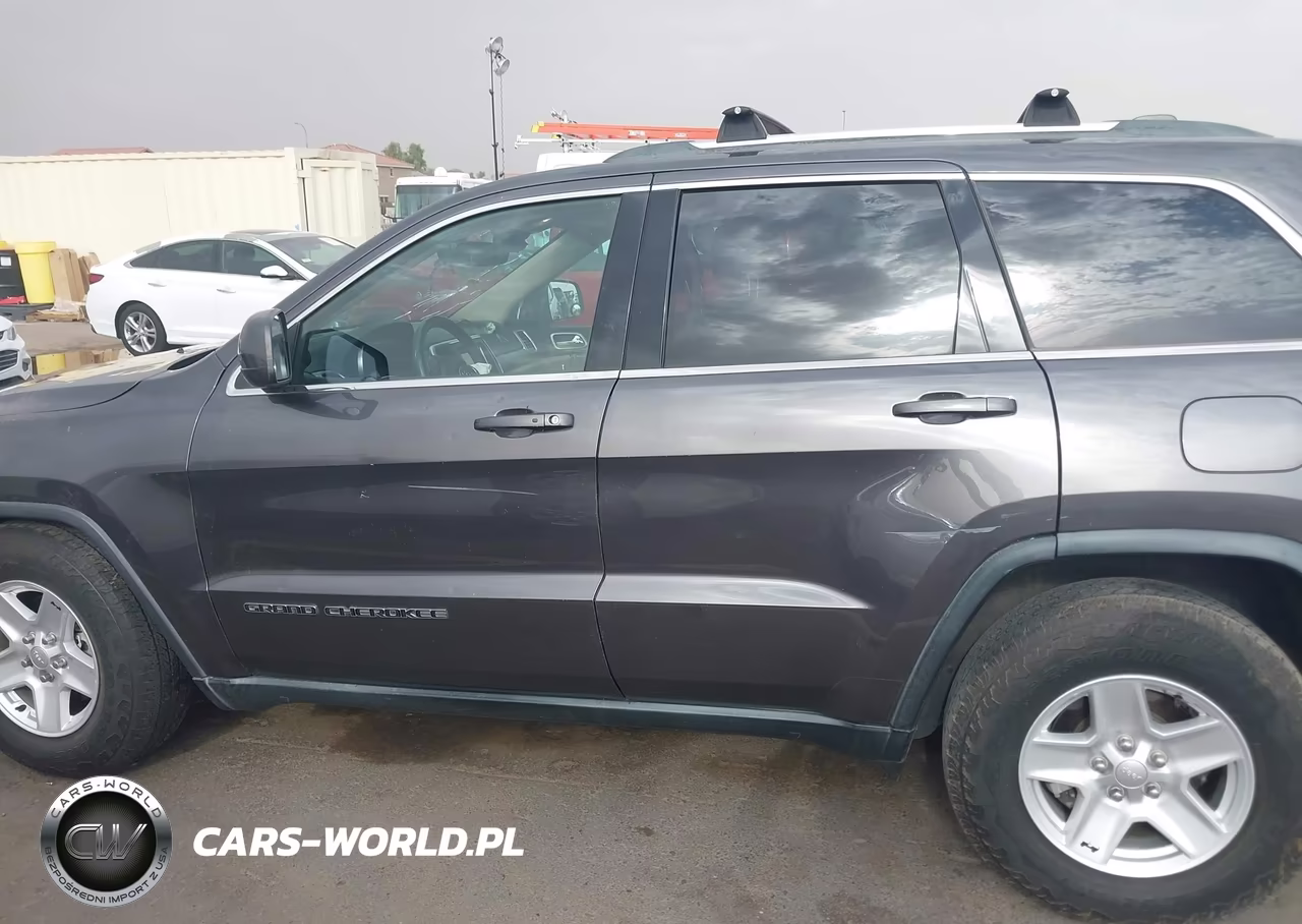 2017 Jeep Grand Cherokee Laredo VIN:1C4RJEAG1HC634229 - 14