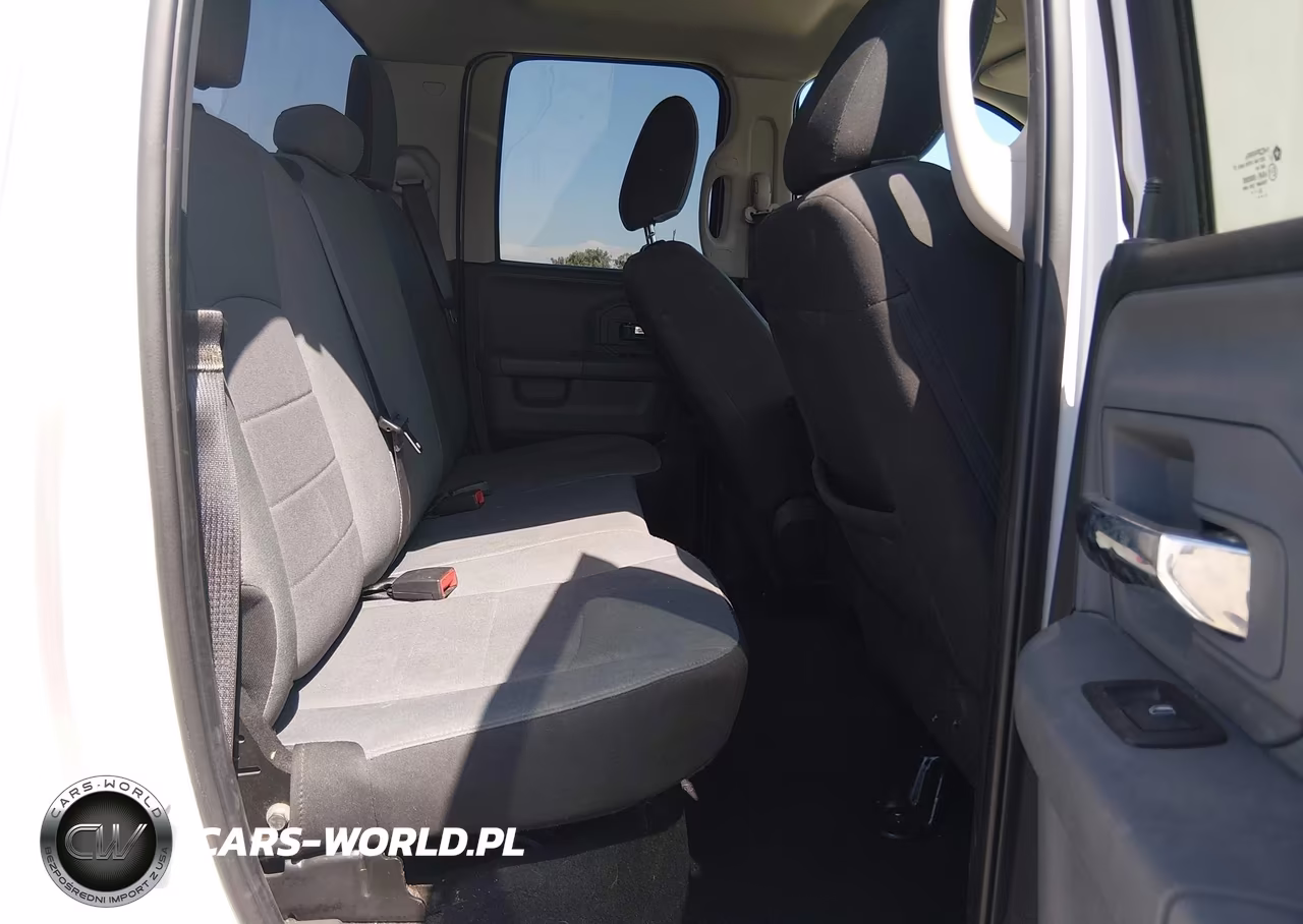 2024 Ram 1500 Classic Slt 4X2 6'4 Box VIN:1C6RR6GG4RS128236 - 8