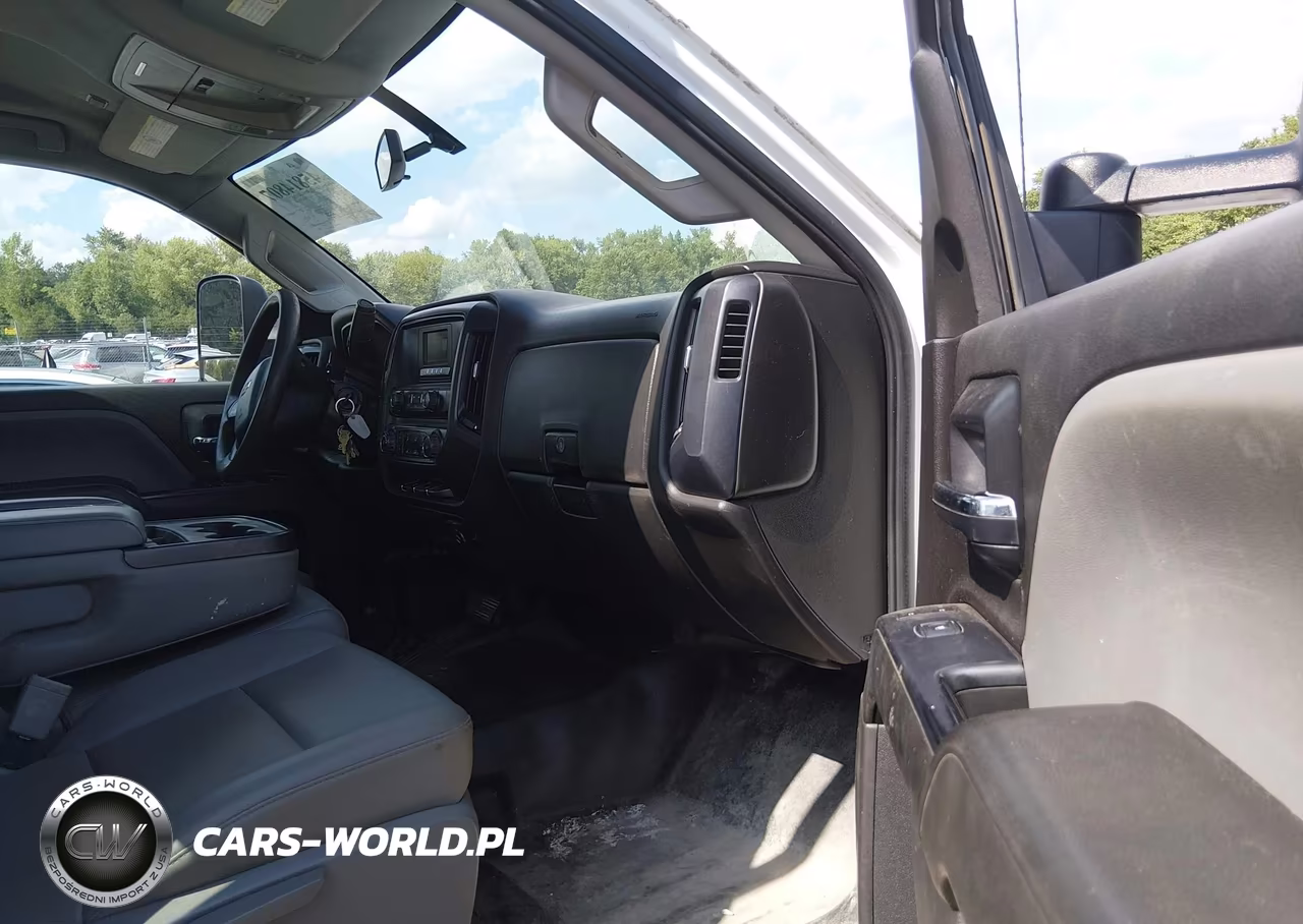 2016 Chevrolet Silverado 2500Hd Work Truck VIN:1GC1CUEG0GF155518 - 5