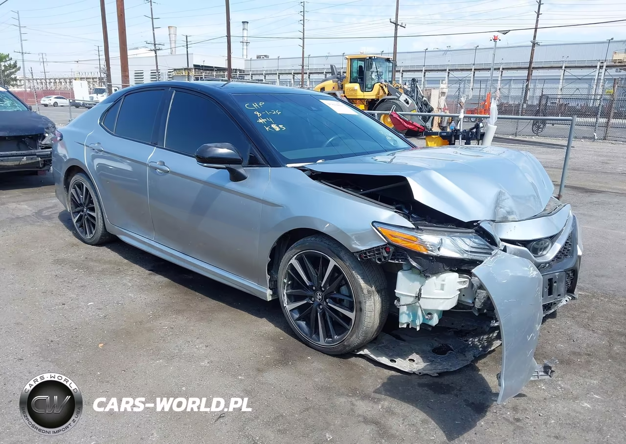 2018 Toyota Camry Xse V6 – zdjęcie 1 z 17