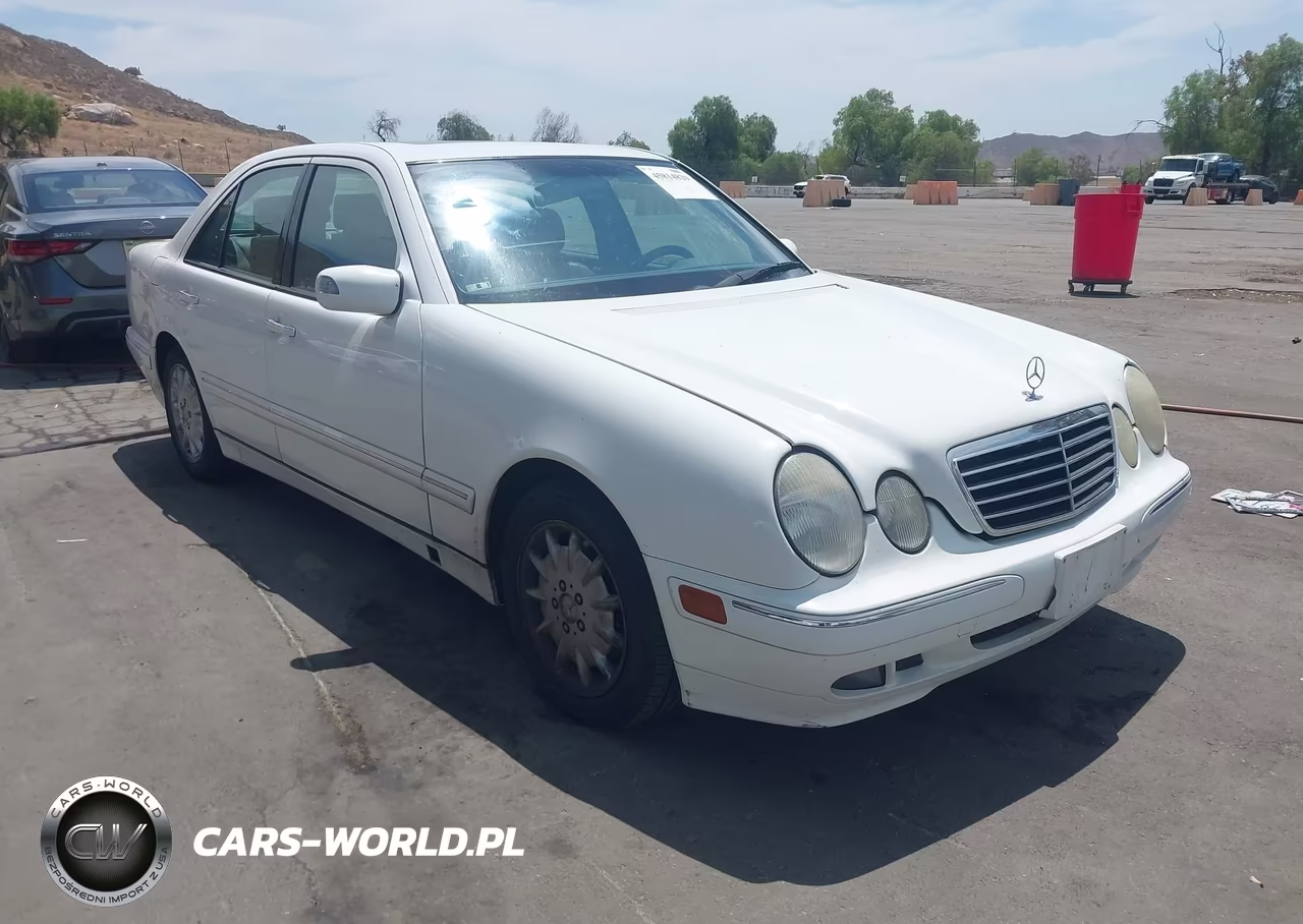 2000 Mercedes-Benz E 320