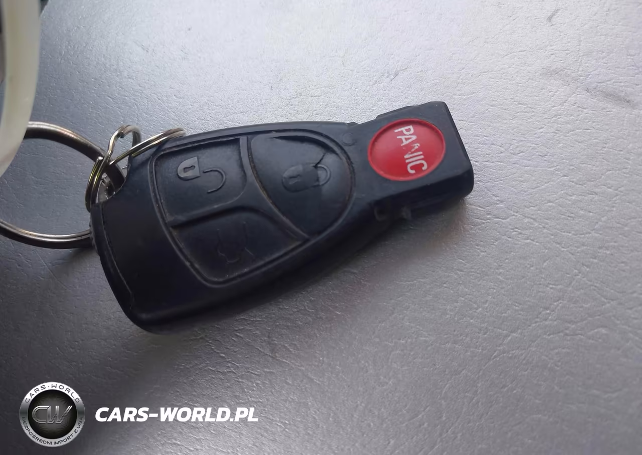 2000 Mercedes-Benz E 320 VIN:WDBJF65J1YB065395 - 11