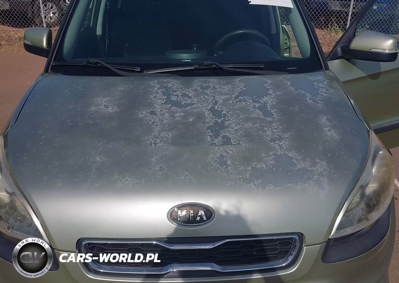 2012 Kia Soul + VIN:KNDJT2A60C7373013 - 10