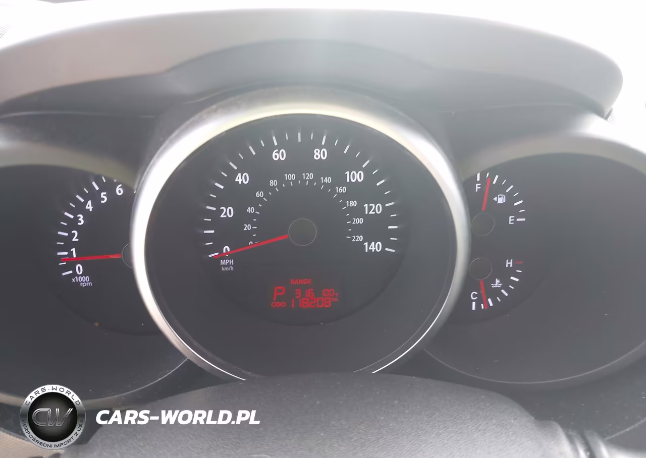 2012 Kia Soul + VIN:KNDJT2A60C7373013 - 7