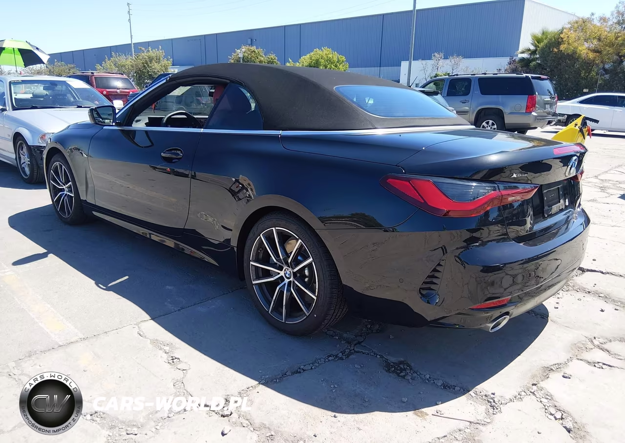 2027 BMW 4 Series VIN:WBA53DB0XVCX77368 - 3