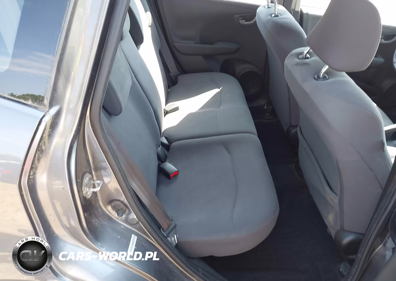 2013 Honda Fit VIN:JHMGE8G38DC069293 - 8