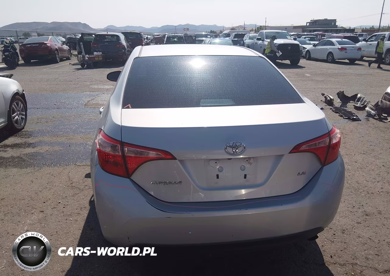 2019 Toyota Corolla Le VIN:2T1BURHE1KC225229 - 17