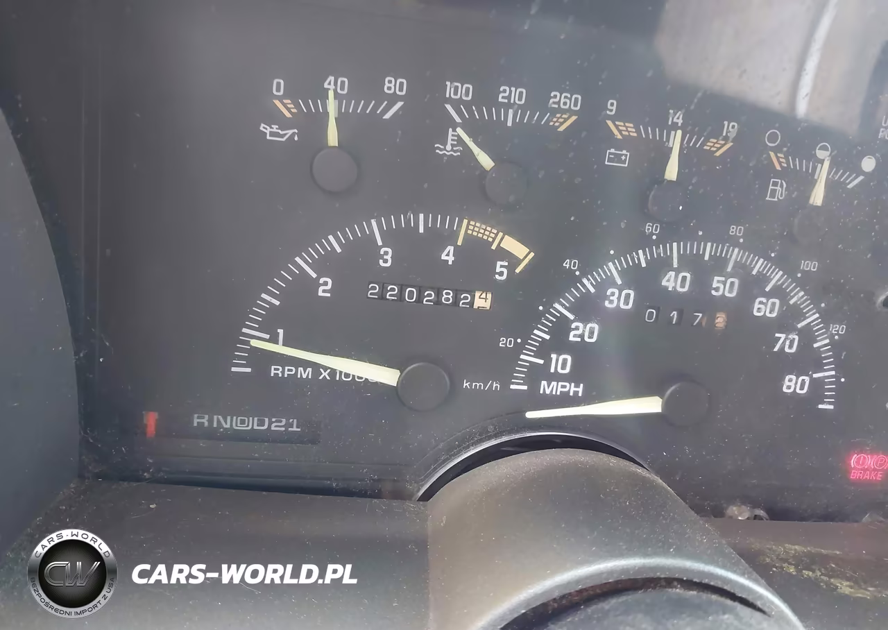 1994 Chevrolet Suburban K1500 VIN:1GNFK16K2RJ418190 - 7