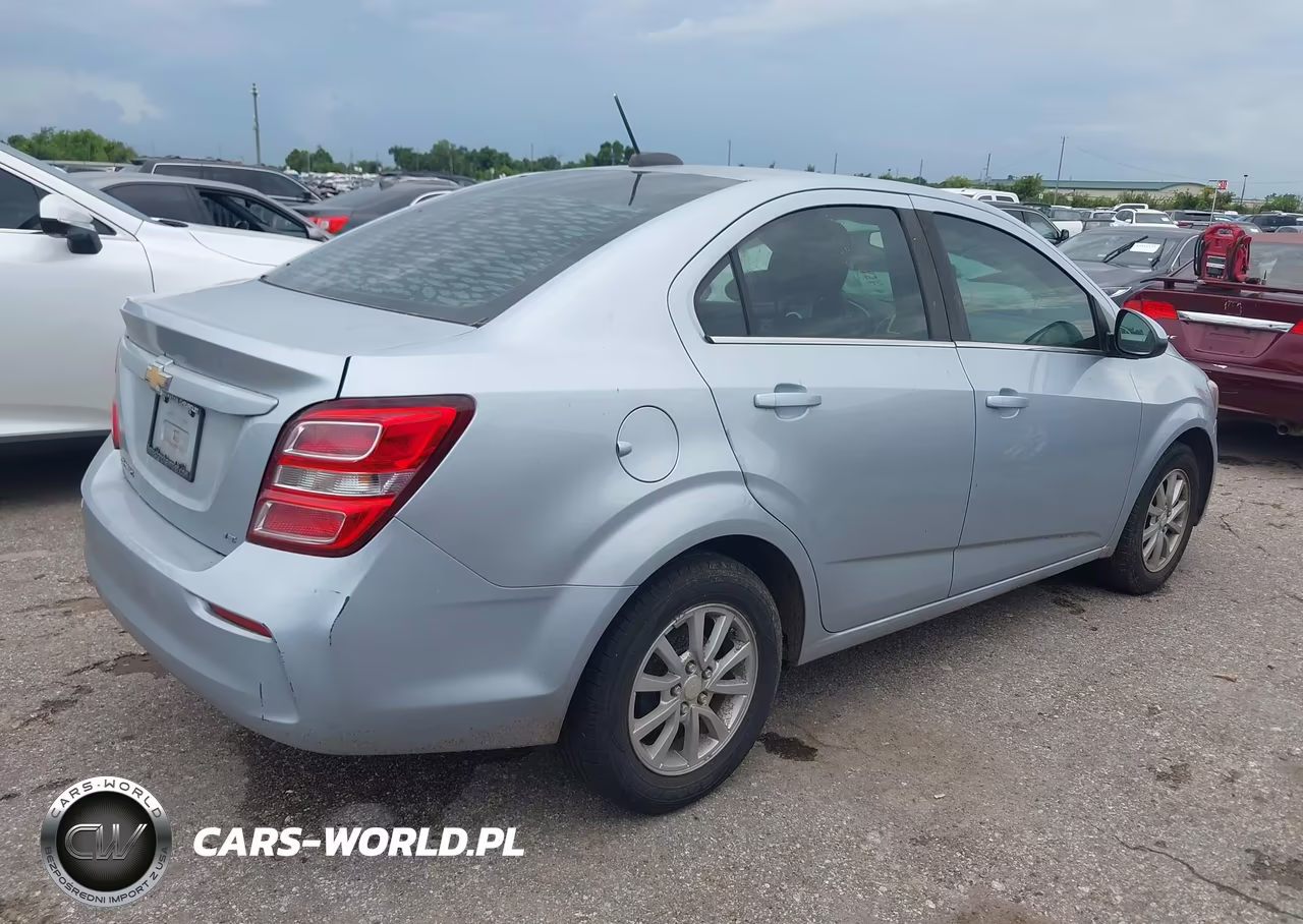 2017 Chevrolet Sonic Lt Auto VIN:1G1JD5SH8H4113829 - 4