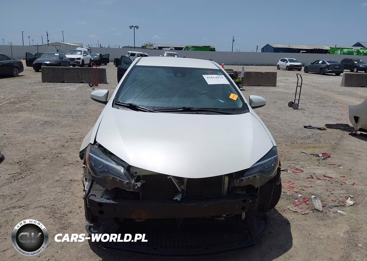 2017 Toyota Corolla Le VIN:5YFBURHE1HP680753 - 6