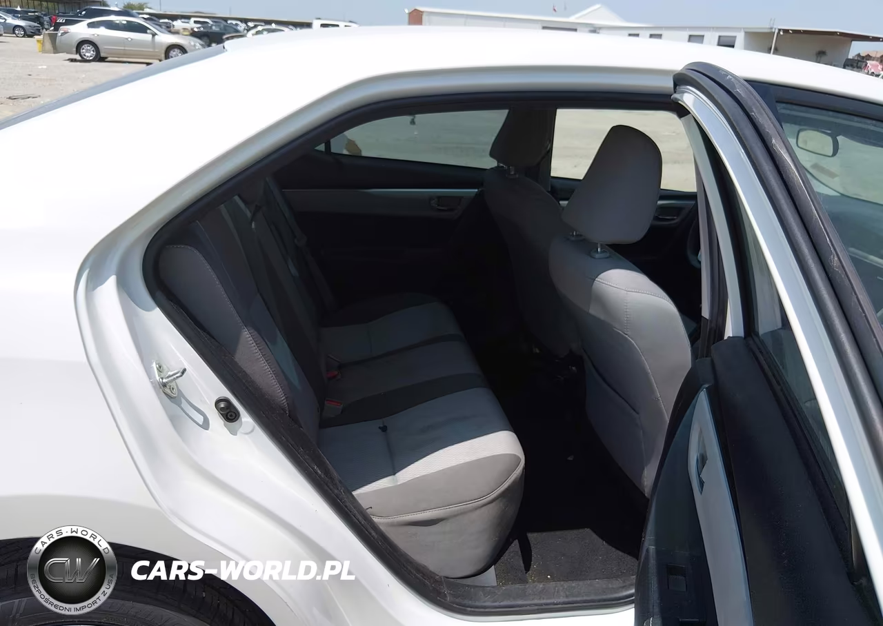 2017 Toyota Corolla Le VIN:5YFBURHE1HP680753 - 8