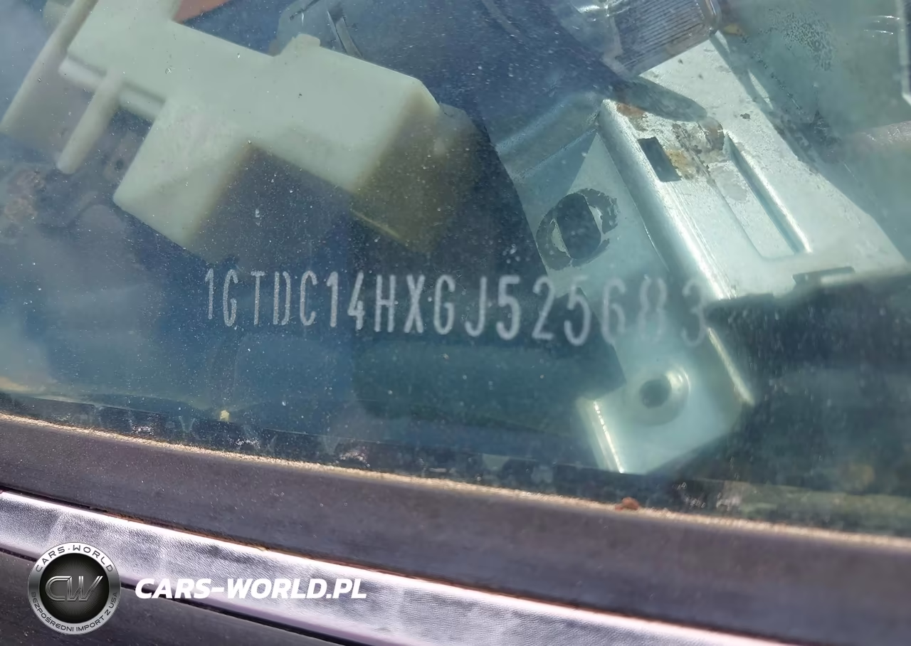 1986 GMC C1500 VIN:1GTDC14HXGJ525683 - 9