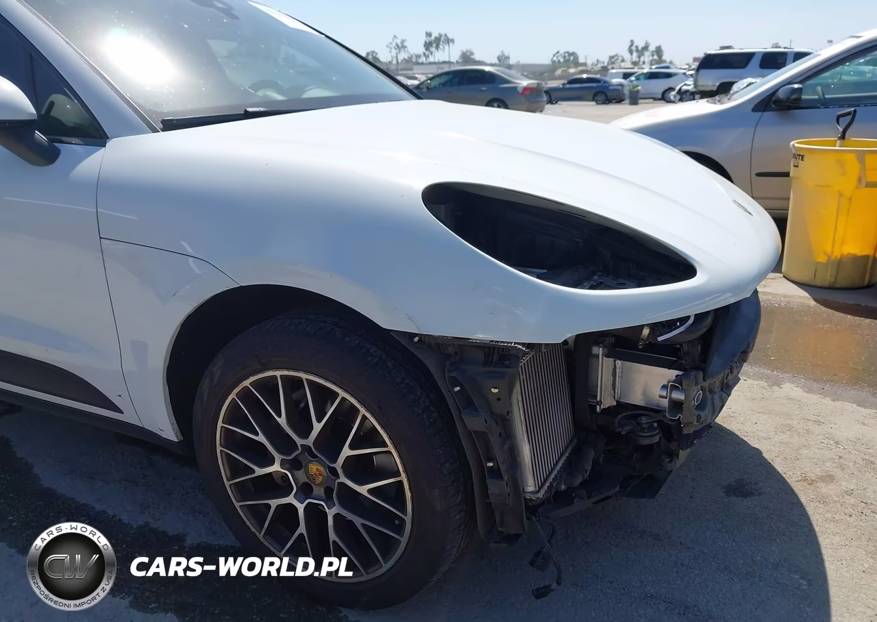 2018 Porsche Macan S VIN:WP1AB2A55JLB37258 - 20