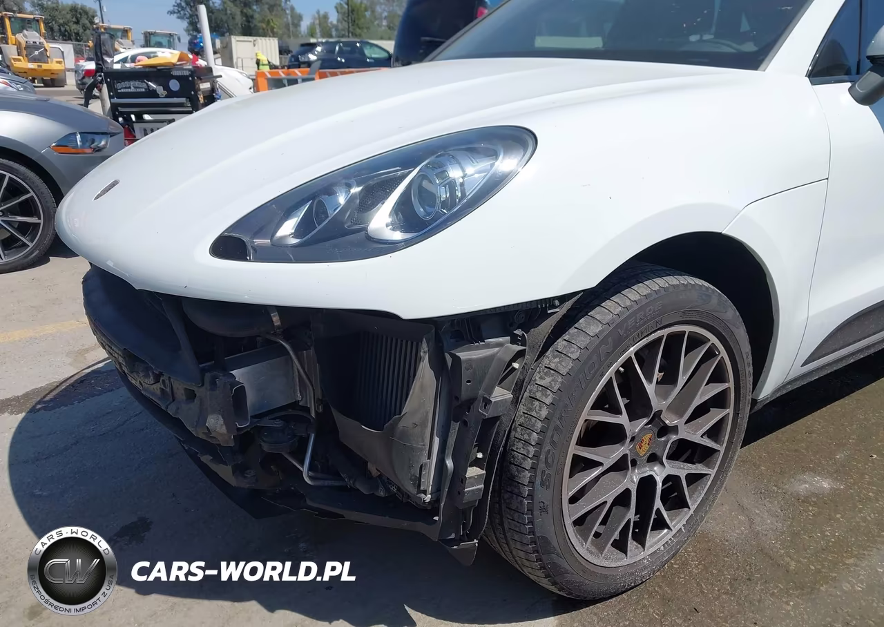 2018 Porsche Macan S VIN:WP1AB2A55JLB37258 - 21