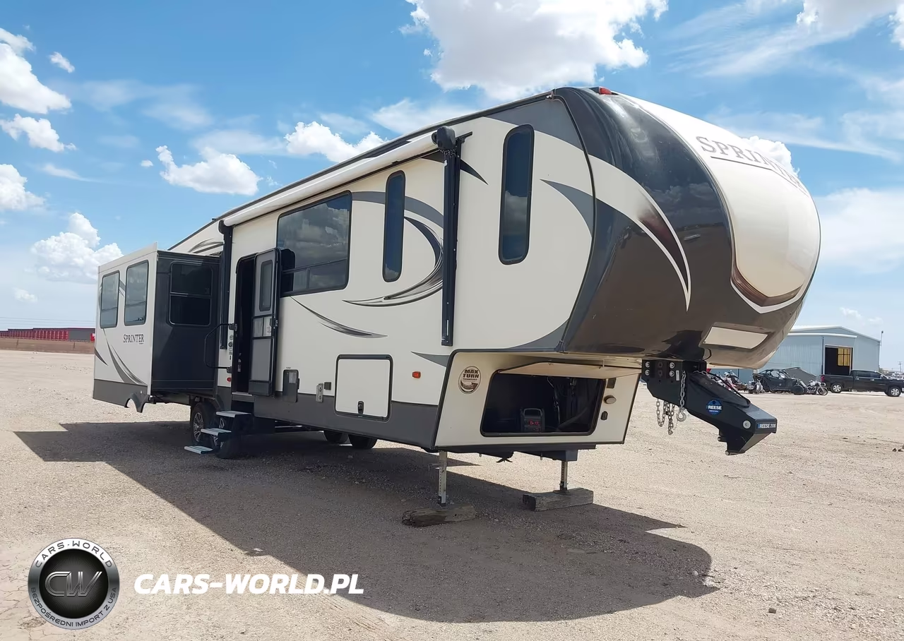 2017 Keystone 39' Gooseneck Travel Trailer – zdjęcie 1 z 15