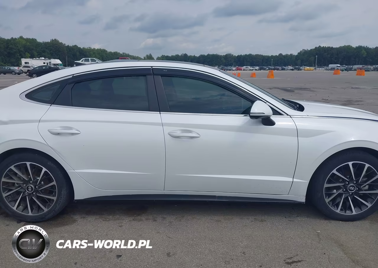 2022 Hyundai Sonata Limited VIN:KMHL34J29NA220956 - 13