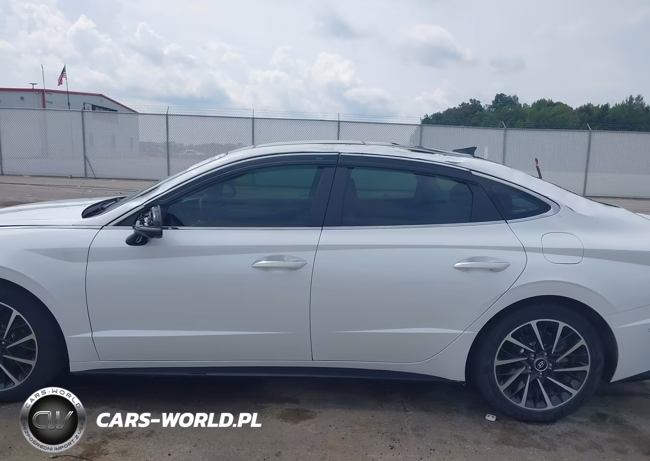 2022 Hyundai Sonata Limited VIN:KMHL34J29NA220956 - 14