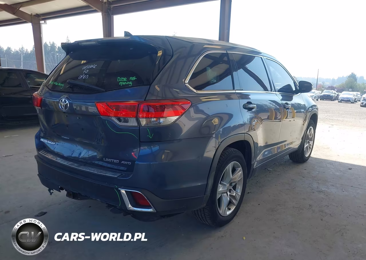 2018 Toyota Highlander Limited VIN:5TDDZRFHXJS499252 - 4