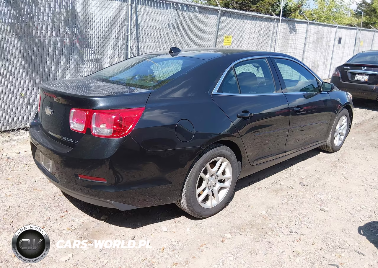 2014 Chevrolet Malibu 1Lt VIN:1G11C5SLXEF208237 - 4