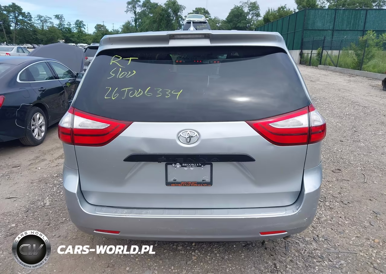 2019 Toyota Sienna L 7 Passenger VIN:5TDZZ3DC2KS988949 - 15