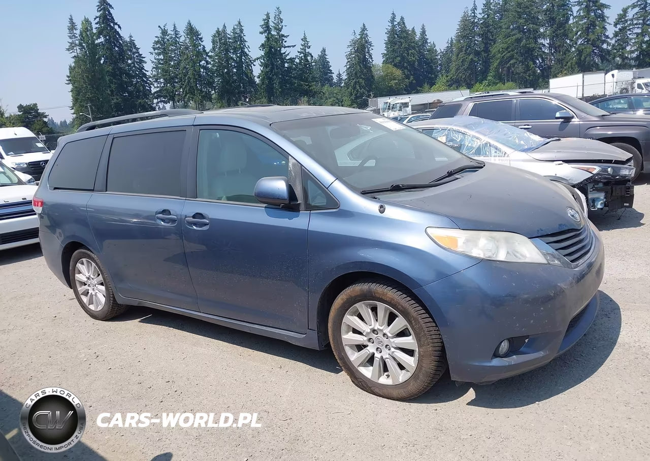2013 Toyota Sienna Xle 7 Passenger VIN:5TDDK3DC5DS057721 - 13