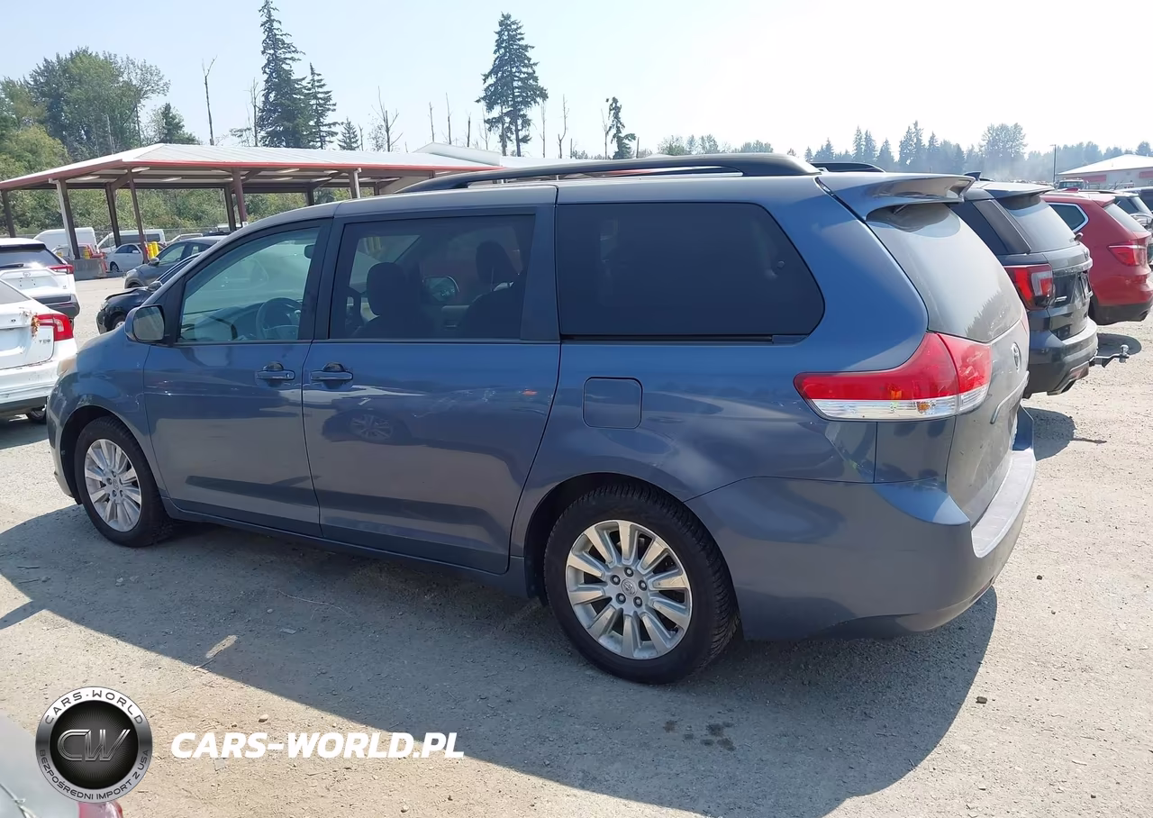 2013 Toyota Sienna Xle 7 Passenger VIN:5TDDK3DC5DS057721 - 14