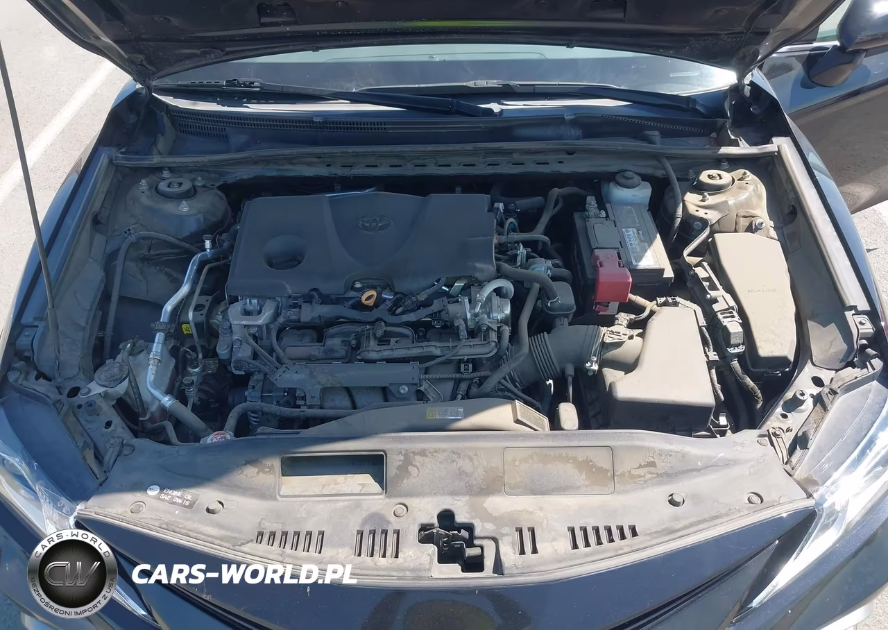 2022 Toyota Camry Le VIN:4T1C11AK0NU634467 - 10