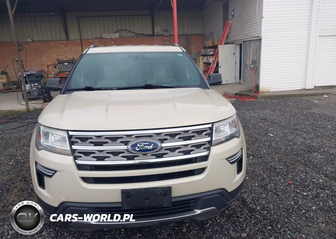 2018 Ford Explorer Xlt VIN:1FM5K8D89JGB15313 - 13