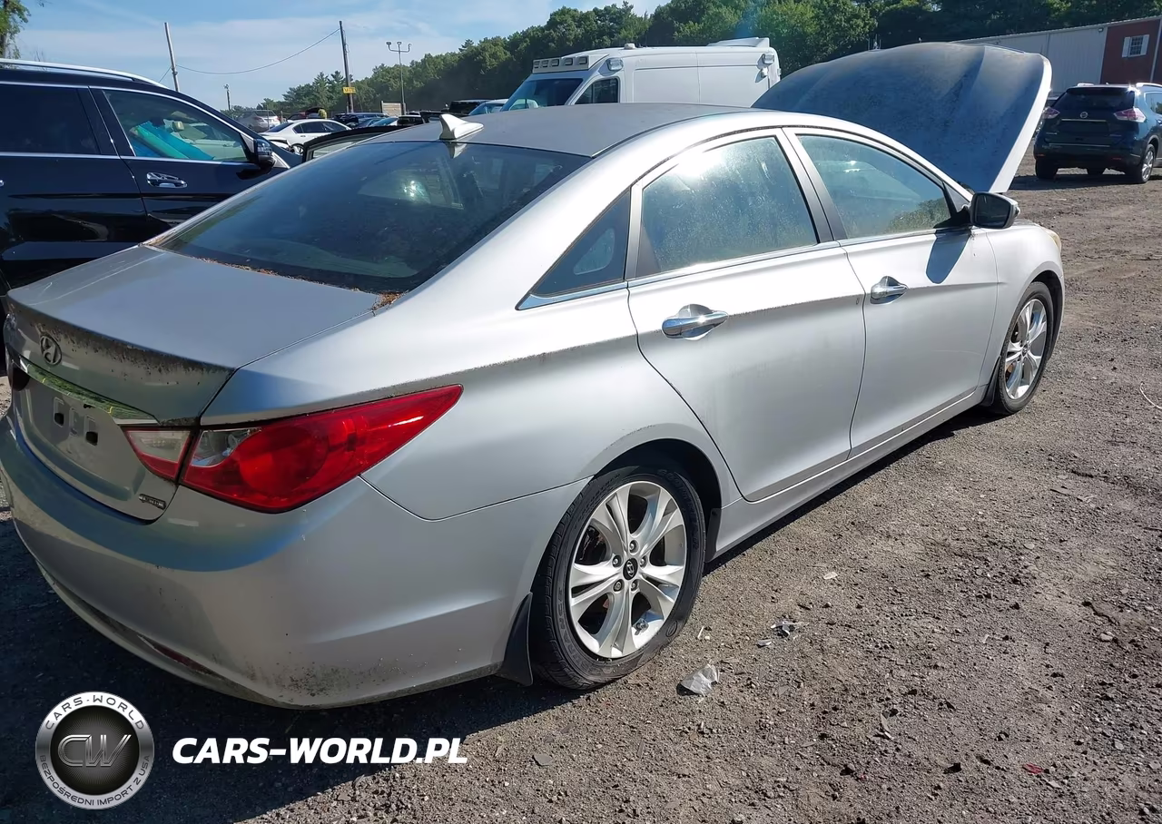 2011 Hyundai Sonata Limited VIN:5NPEC4AC6BH113342 - 4