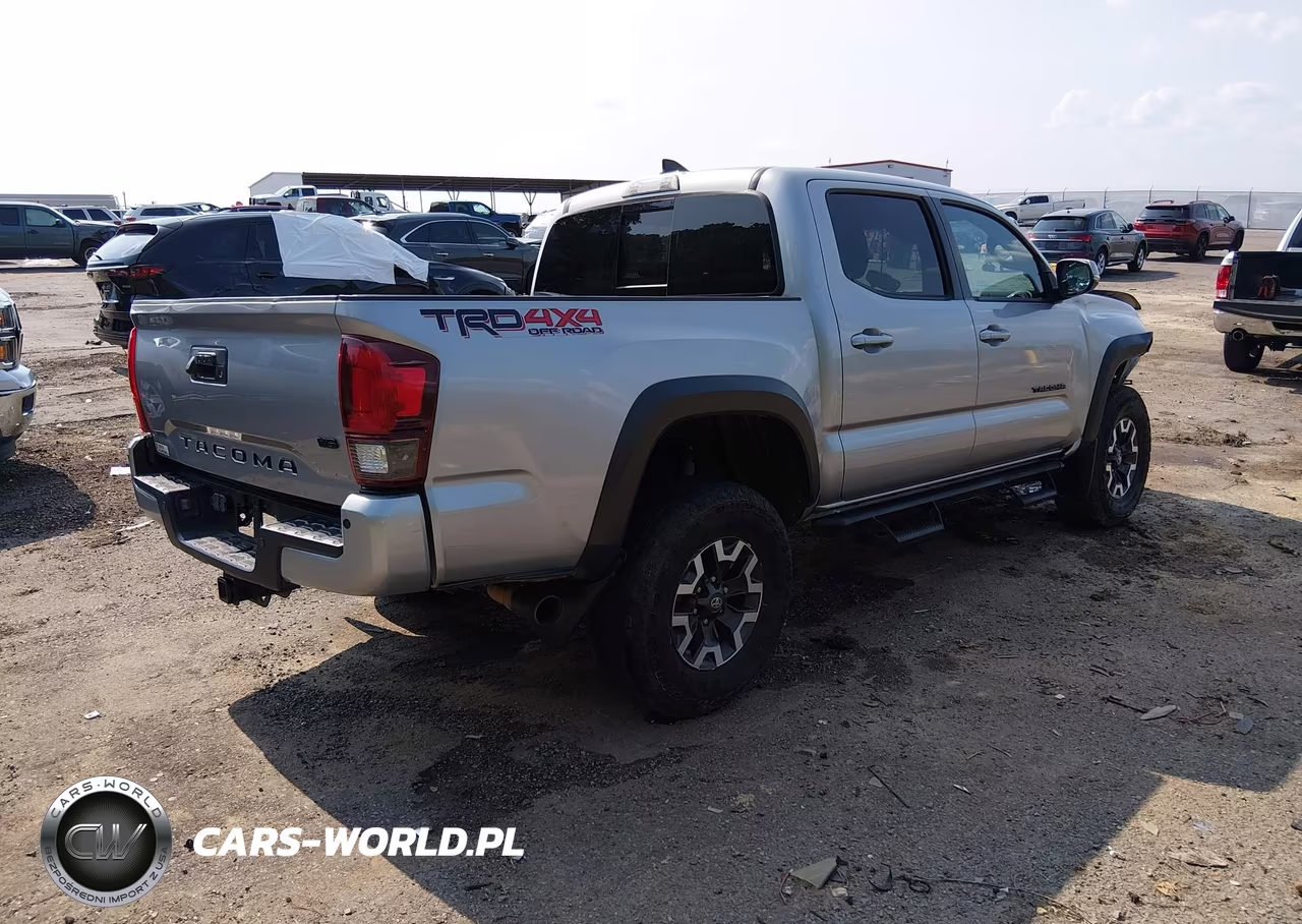 2019 Toyota Tacoma Trd Off Road VIN:3TMCZ5AN5KM216808 - 4