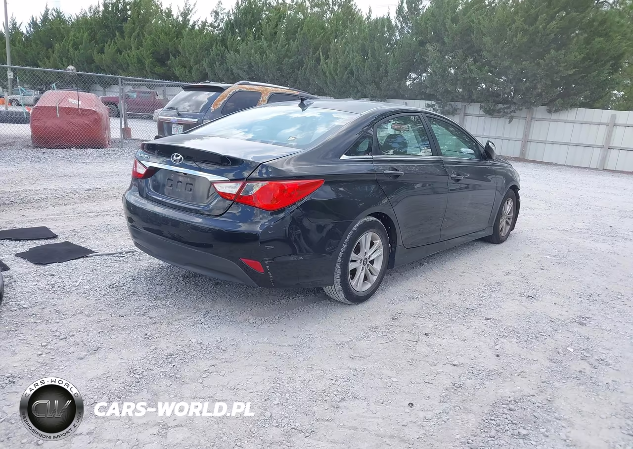 2014 Hyundai Sonata Gls VIN:5NPEB4AC5EH905327 - 4