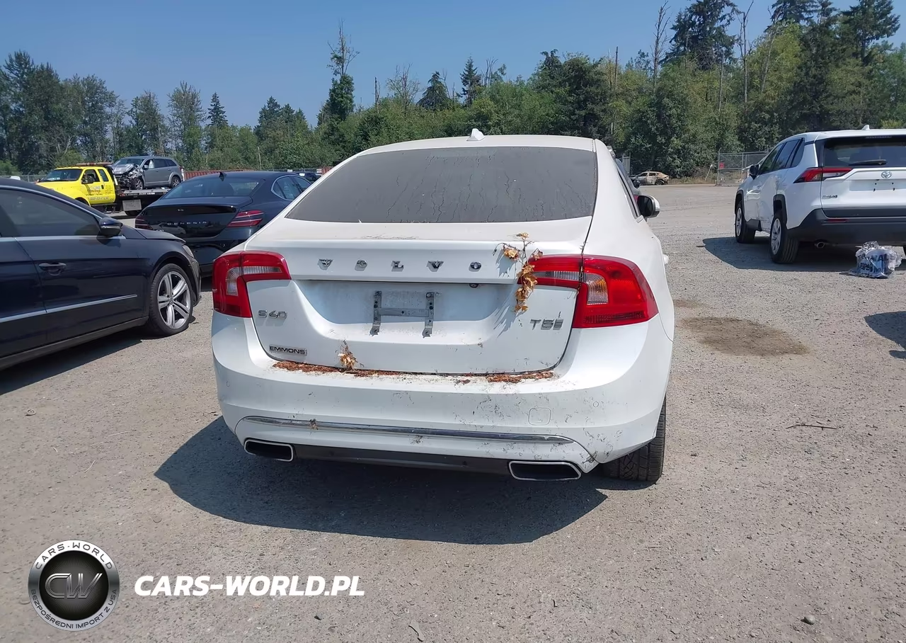 2018 Volvo S60 Inscription T5 VIN:LYV402HK2JB160081 - 16