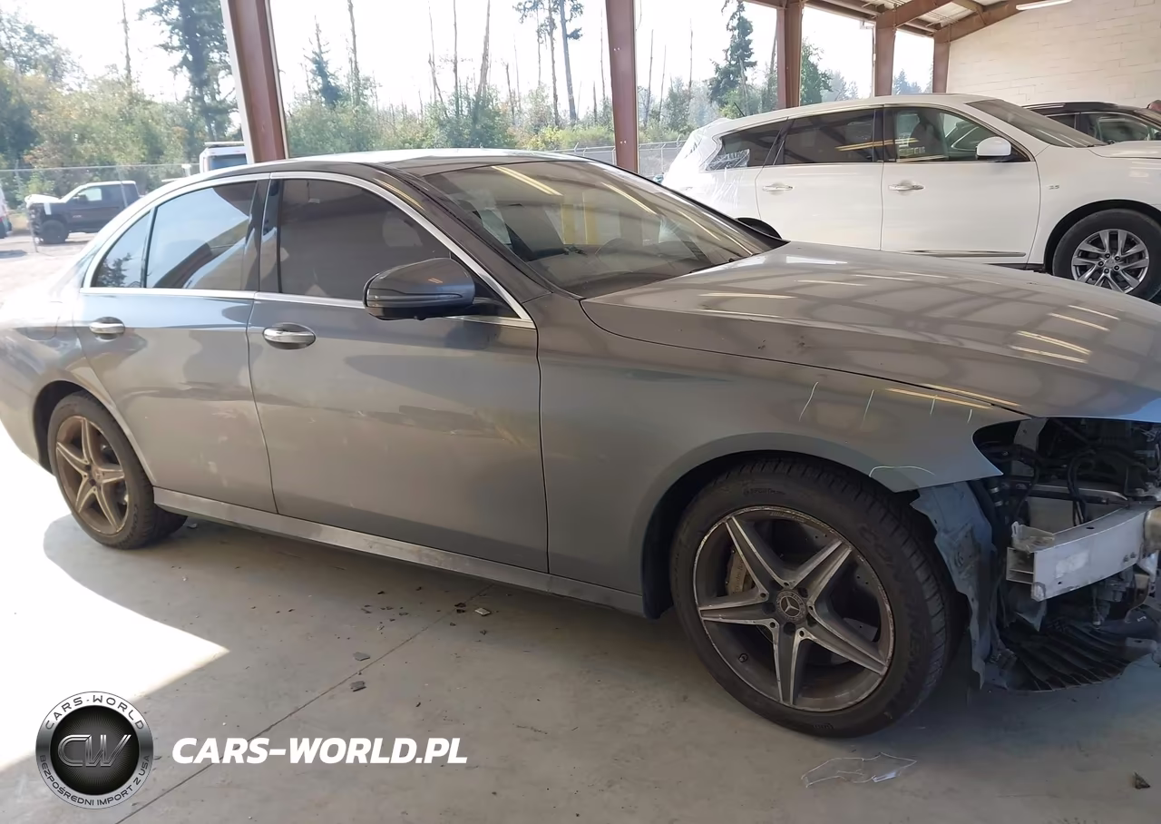 2018 Mercedes-Benz E 300 4Matic VIN:WDDZF4KB3JA335668 - 14